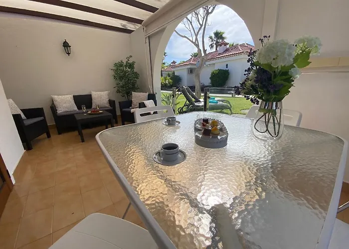 Parque Golf 16 By Sunhousescanarias